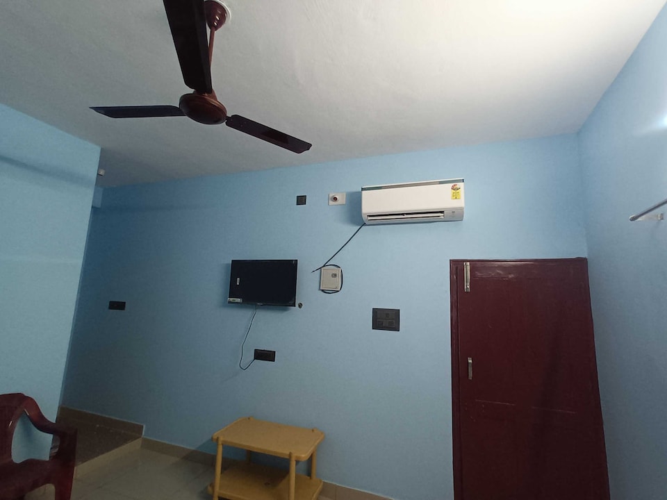 Hotel O Sri Vinayaga Residency, Kattumannarkoil, Kattumannarkoil