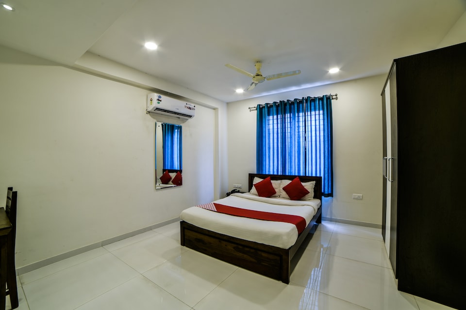 OYO 12663 Abode Platina, Madhapur-II, Hyderabad