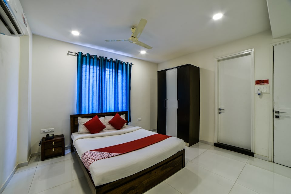 OYO 12663 Abode Platina, Madhapur-II, Hyderabad