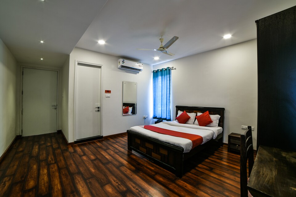 OYO 12663 Abode Platina, Madhapur-II, Hyderabad