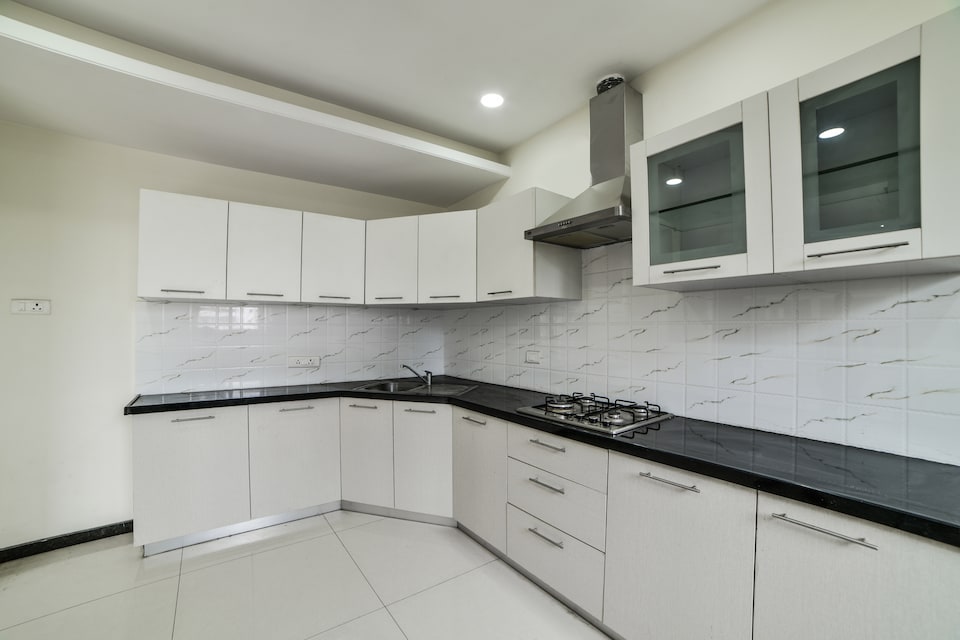 OYO 12663 Abode Platina, Madhapur-II, Hyderabad