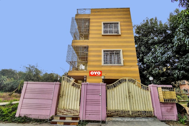 Flagship Crown Tower