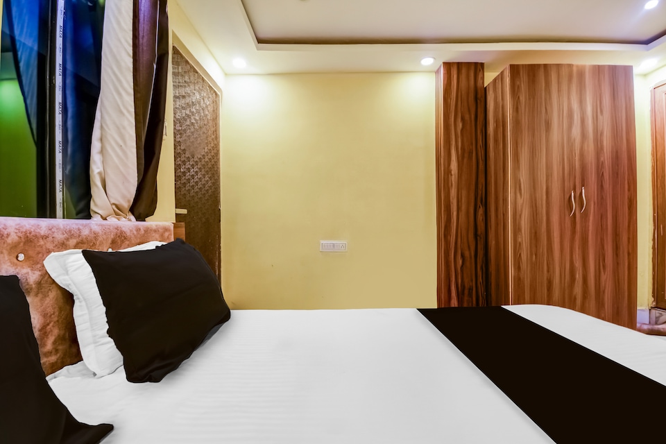 Collection O Patna Boring Road Crossway Formerly Ark International, Boring Road Patna, Patna