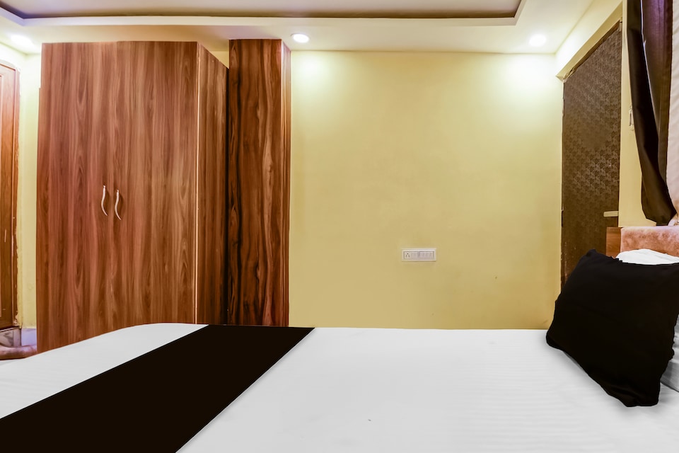 Collection O Patna Boring Road Crossway Formerly Ark International, Boring Road Patna, Patna