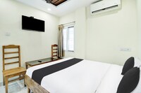 SPOT ON Sri Lakshmi Lodge