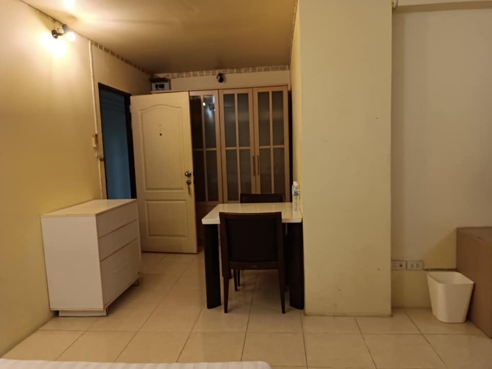 Grandview Condominia, Chatuchak, Bangkok
