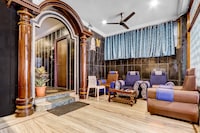 Hotel O Hanuman Pet Near Railway Station