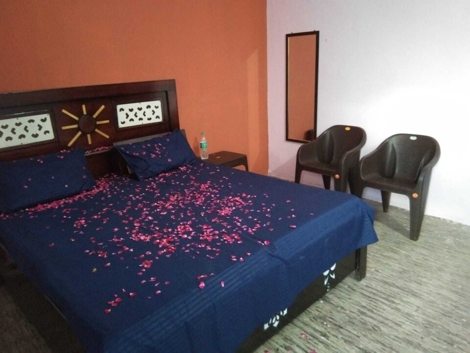 OYO Hotel Housefull, Bulandshahr, Bulandshahr