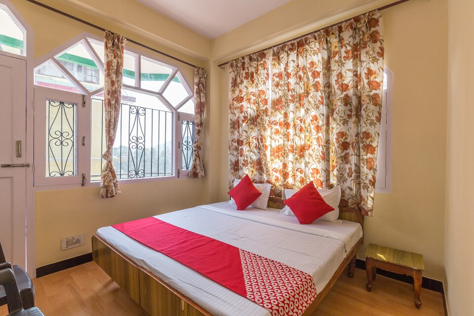 OYO Home 12685 Hill View 2BHK, Shoghi Shimla, Shimla