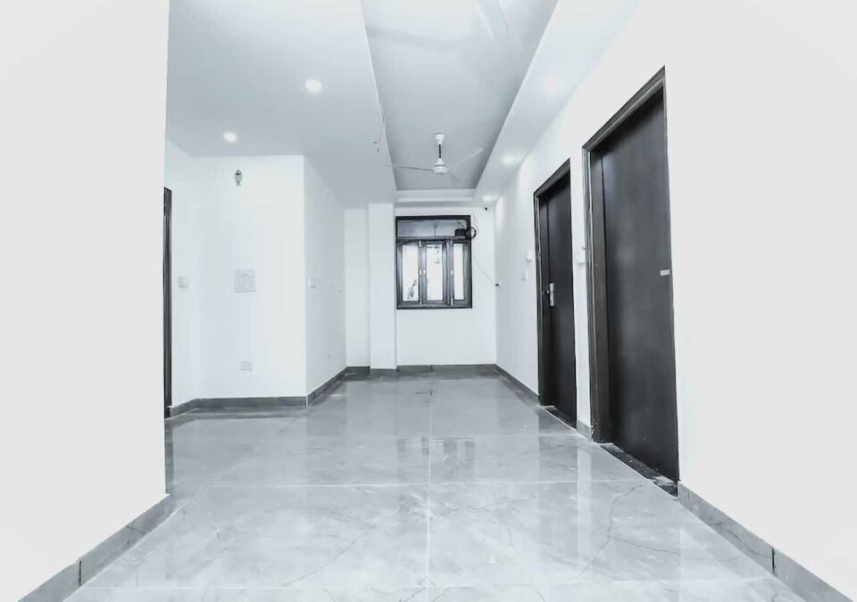 OYO Hotel Stay Deluxe Near Gurudwara Shri Bangla Sahib, Paharganj Delhi, Delhi