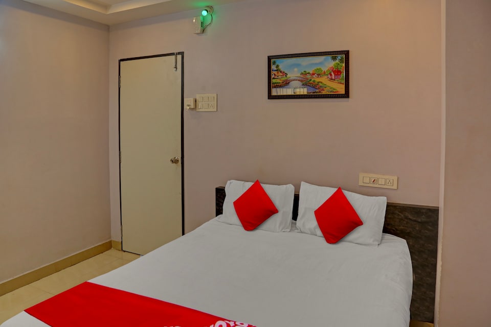 Flagship S K Guest House, MVP Colony Visakhapatnam, Visakhapatnam