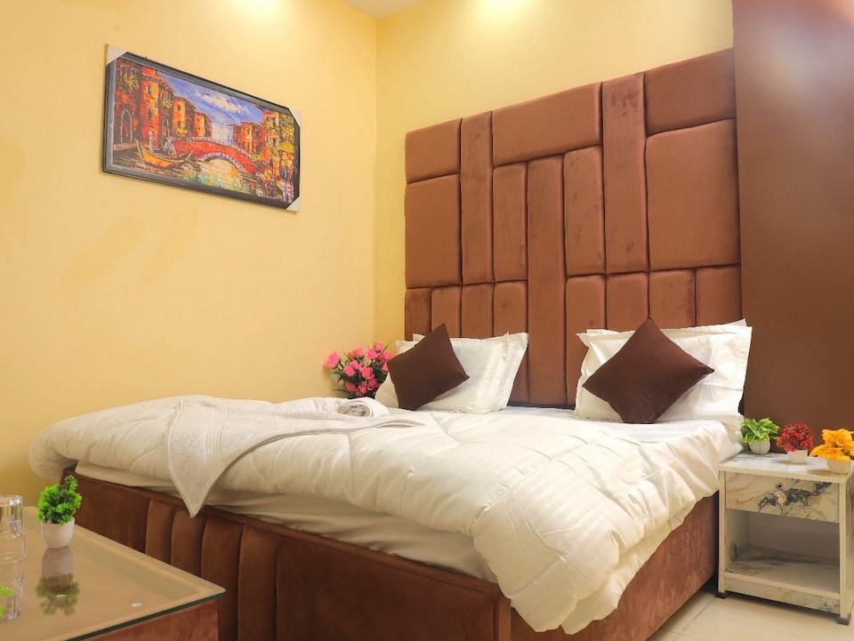 Hotel O VCR Inn, Anand Vihar Delhi, Delhi