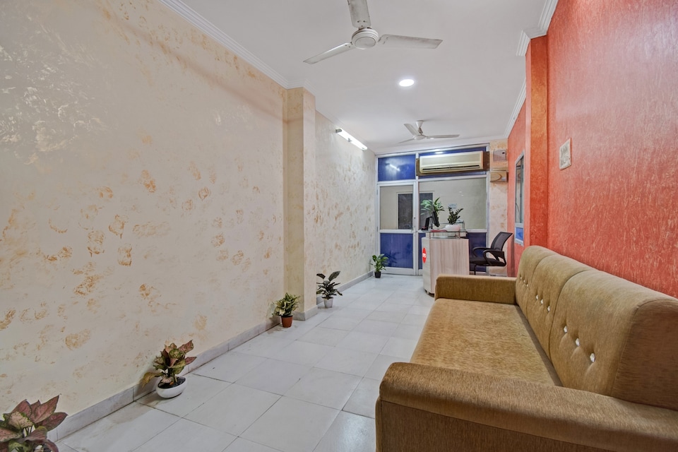 Hotel O royals inn, Mansarovar, Jaipur