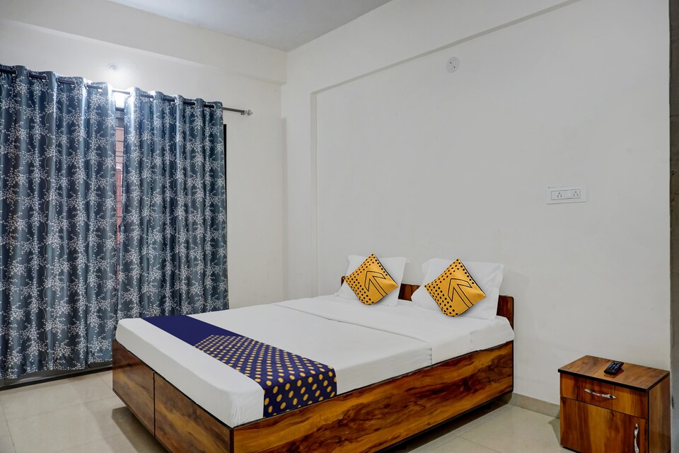 SPOT ON Hotel Super Deluxe, Hinjewadi Pune, Pune