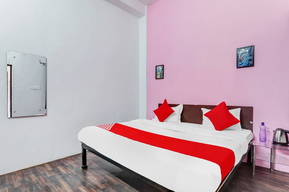 Flagship Hotel D.c. Inn, Mahanagar Lucknow, Lucknow