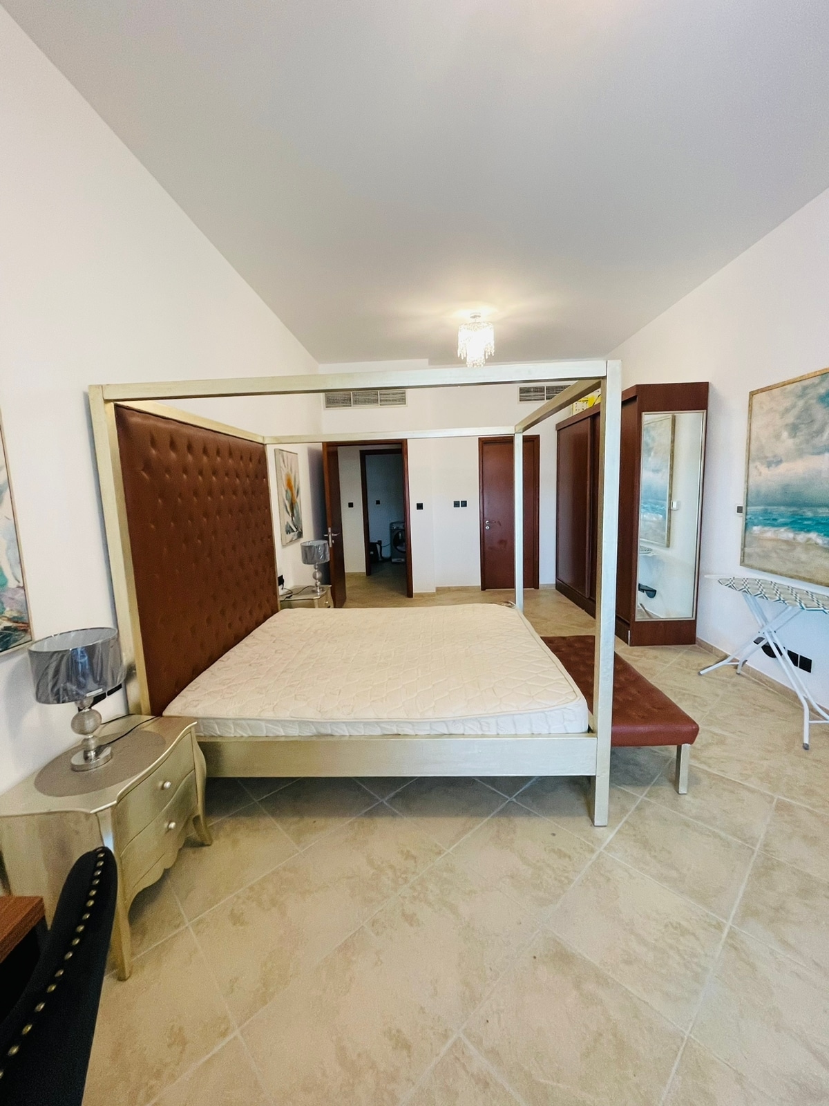 OYO 1017 Home Fox hill 4 , Motor city, Dubai Hills