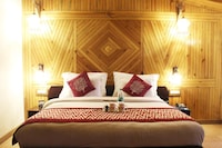 OYO Hotel Mountain Club