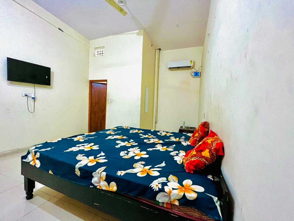 OYO Hotel King Palace, Bulandshahr, Bulandshahr