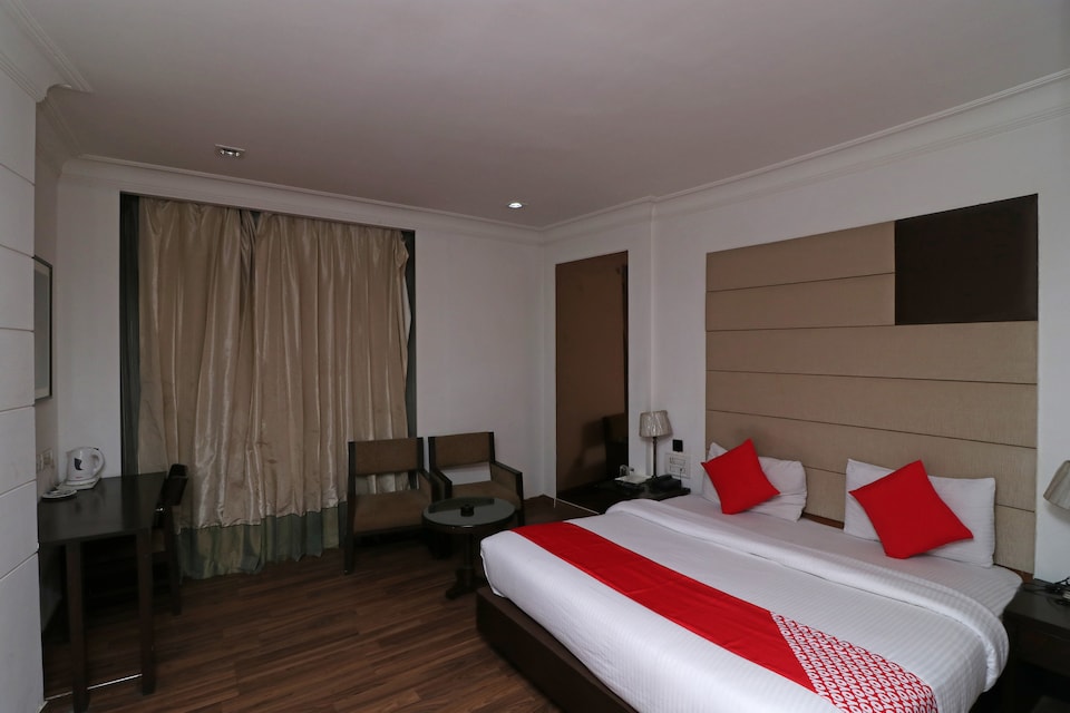 OYO 1600 Hotel Orchid, Faridabad, Faridabad