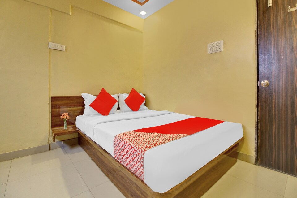 POP 80672C Prince Lodgee, Pimpri Pune, Pune