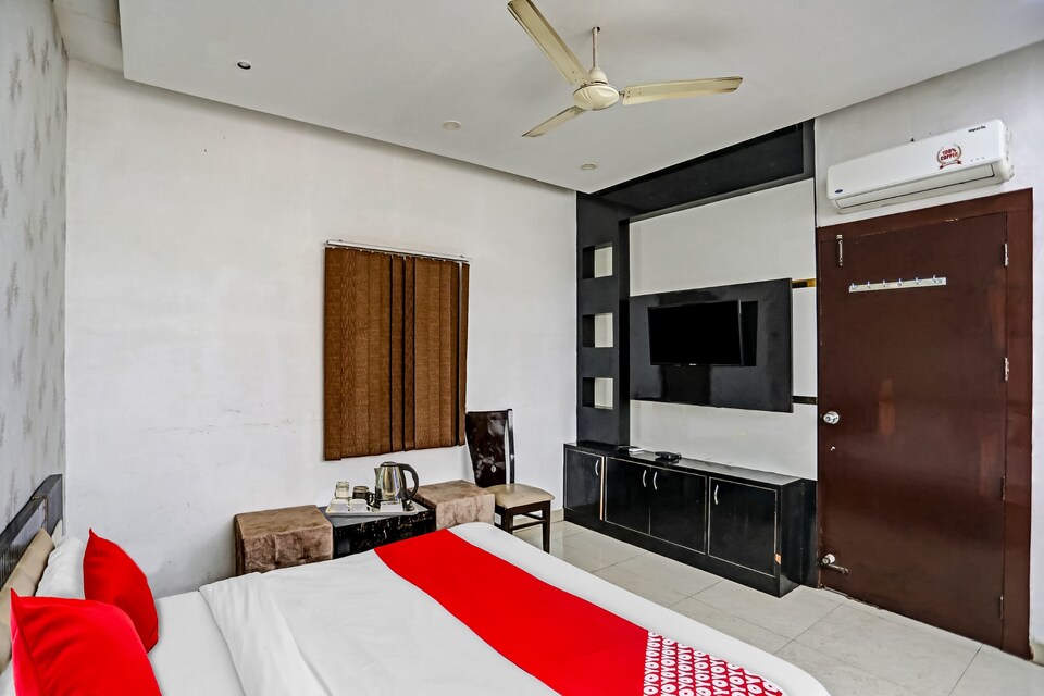 LIVE as BLY206, Pilibhit Bypass Road, Bareilly