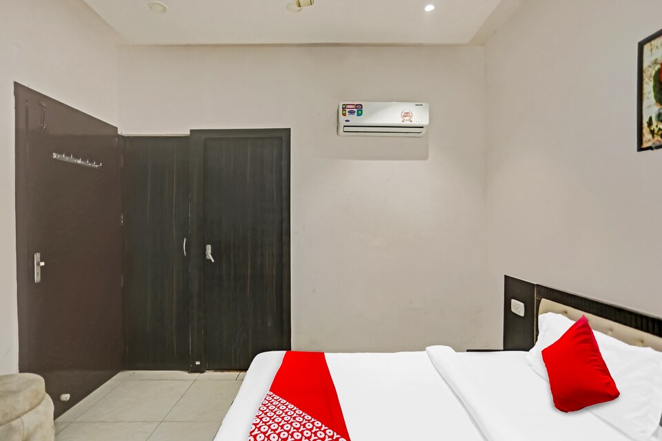 LIVE as BLY206, Pilibhit Bypass Road, Bareilly