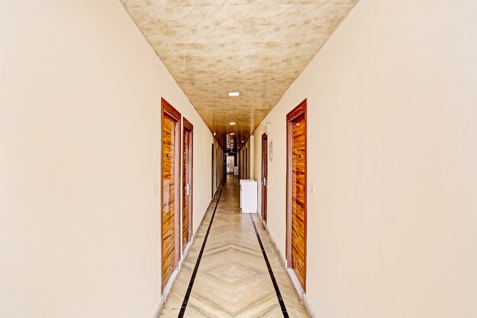 Hotel O OM VILLA RESIDENCY Near Lotus Temple, Greater Kailash Delhi, Delhi