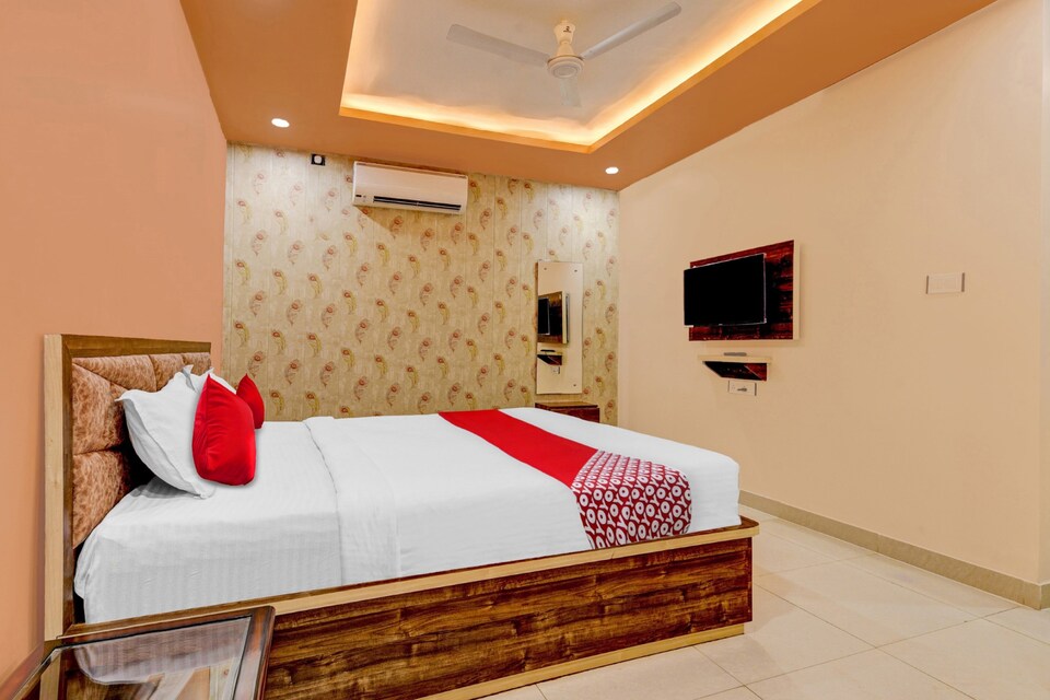 OYO Flagship The Hotel Cookwell, Harmu, Ranchi