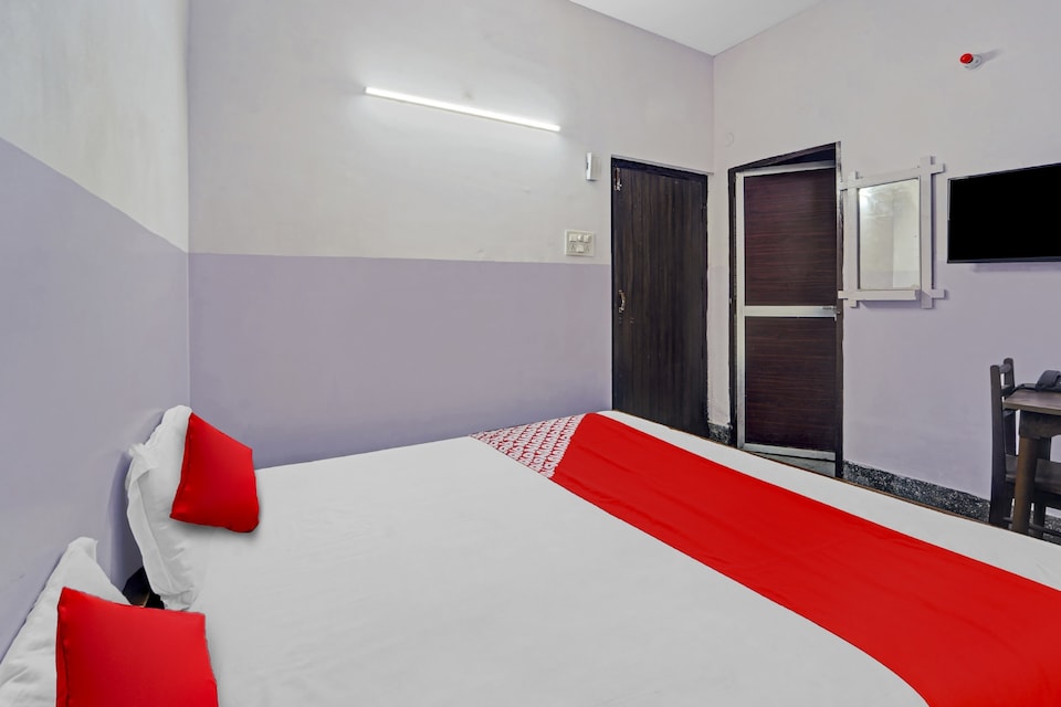 Hotel O Raj Inn Palace, Gandhi Maidan Patna, Patna