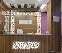  Spot On Hotel Park 7