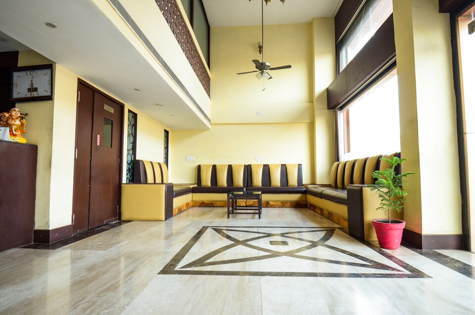 OYO Hotel Amba International, Jodhpur North, Jodhpur