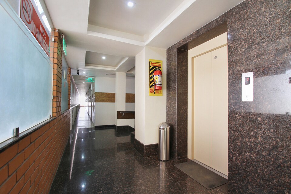 OYO 12746 Hotel Sapthagiri Nest, Gandhipuram Coimbatore, Coimbatore