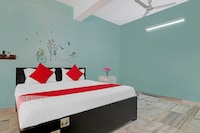 Hotel O Royal Galaxy