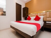 Flagship Residency Inn Near Marine Drive Beach