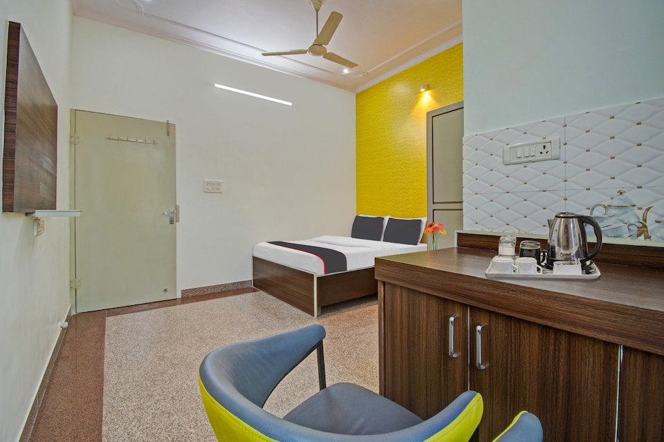 Hotel O Reyansh, Mansarovar, Jaipur