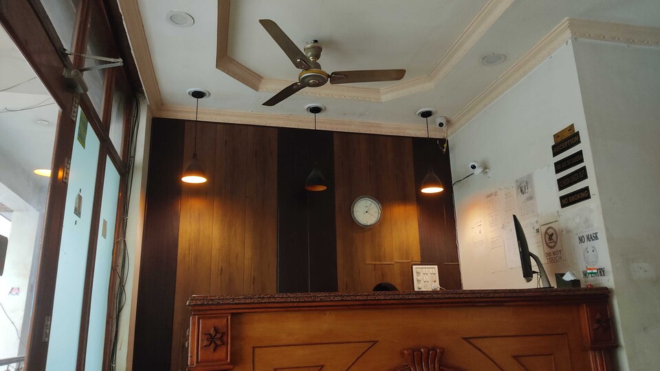 Flagship Kamal Inn Near Sahara Ganj Mall, Charbagh Lucknow, Lucknow