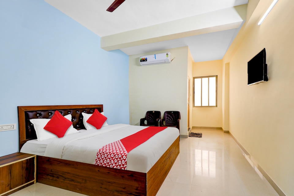 Hotel O Prime Hotel, Navsari, Navsari