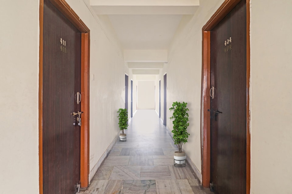 OYO Flagship New Sabharwal, Abids-Nampally, Hyderabad