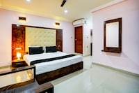 Super Townhouse MG Road Near Commercial Street