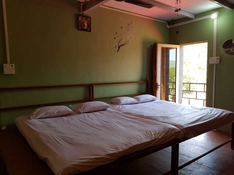 POP HOME 80710J Krushnakunj Holiday Home Nagaon-alibag, Alibag, Alibag