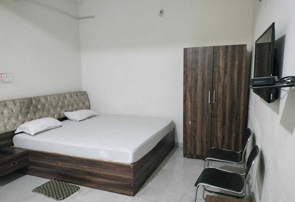 Hotel O Darpan And Marriage Hall, Piska More, Ranchi