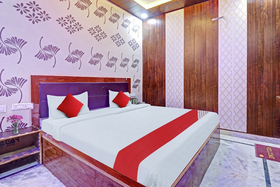 OYO 807134 THE ORNATE, Taj East Gate Road Agra, Agra