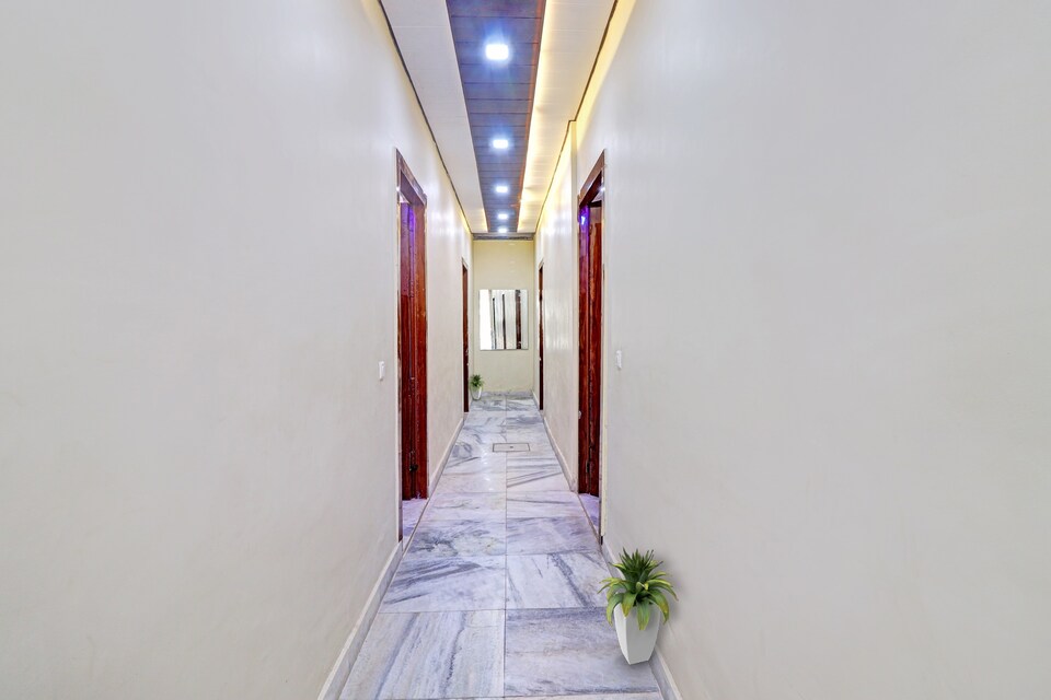 OYO 807134 THE ORNATE, Taj East Gate Road Agra, Agra