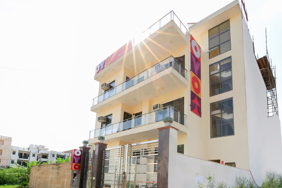 live on GRG694, Medanta, Gurgaon