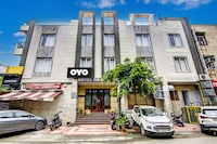 Super Townhouse Grand Inn