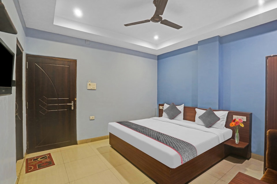 OYO 807179 Hotel Dps Inn, Civil Lines - High Court, Prayagraj