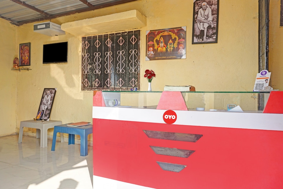 Flagship S K Lodging, Pimpri Pune, Pune