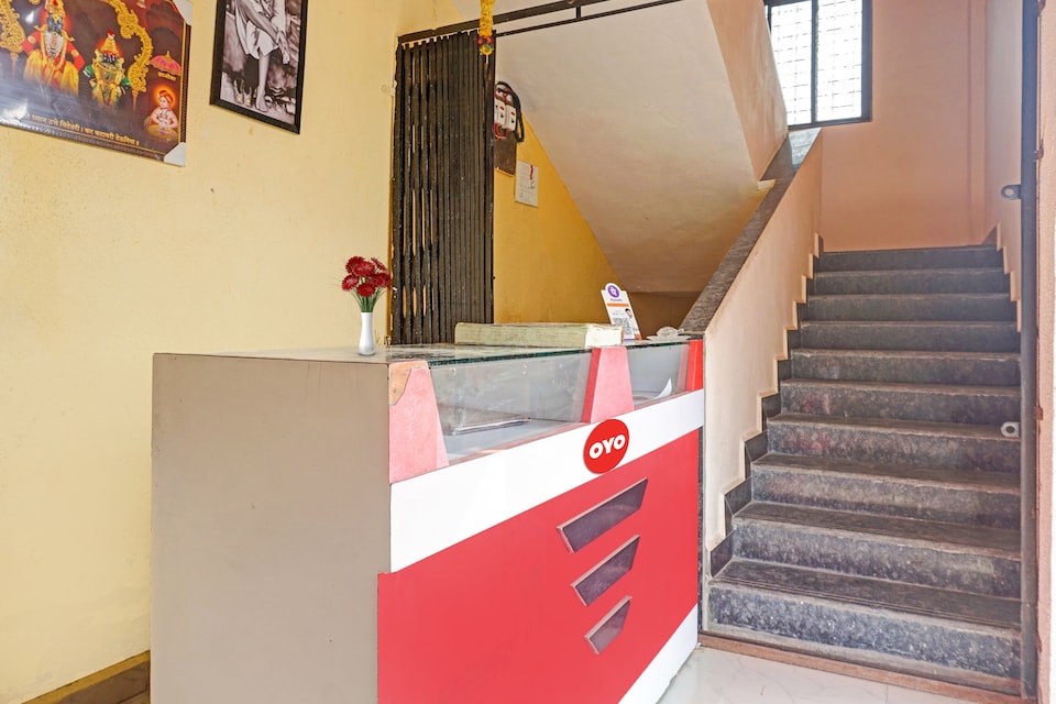 Flagship S K Lodging, Pimpri Pune, Pune