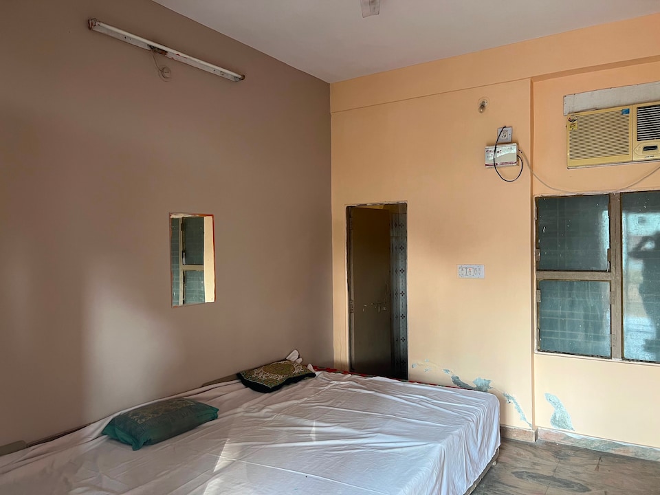 POP 80719K Hotel Girdhar Palace, Allen Landmark City Kota, Kota