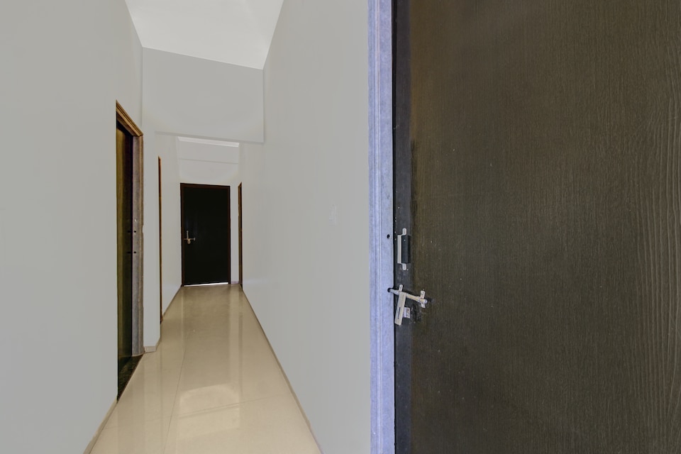 Hotel O King's Inn, Airport Road Nagpur, Nagpur